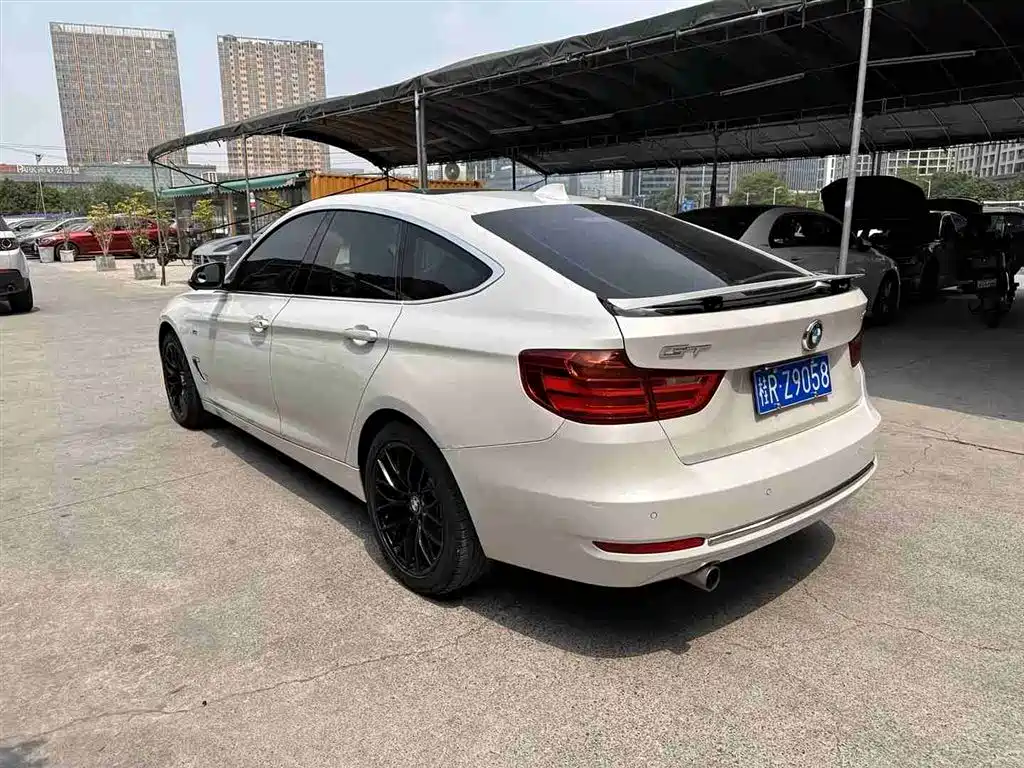 BMW 3 Series GT 2013 320i Style Design Package фото 8