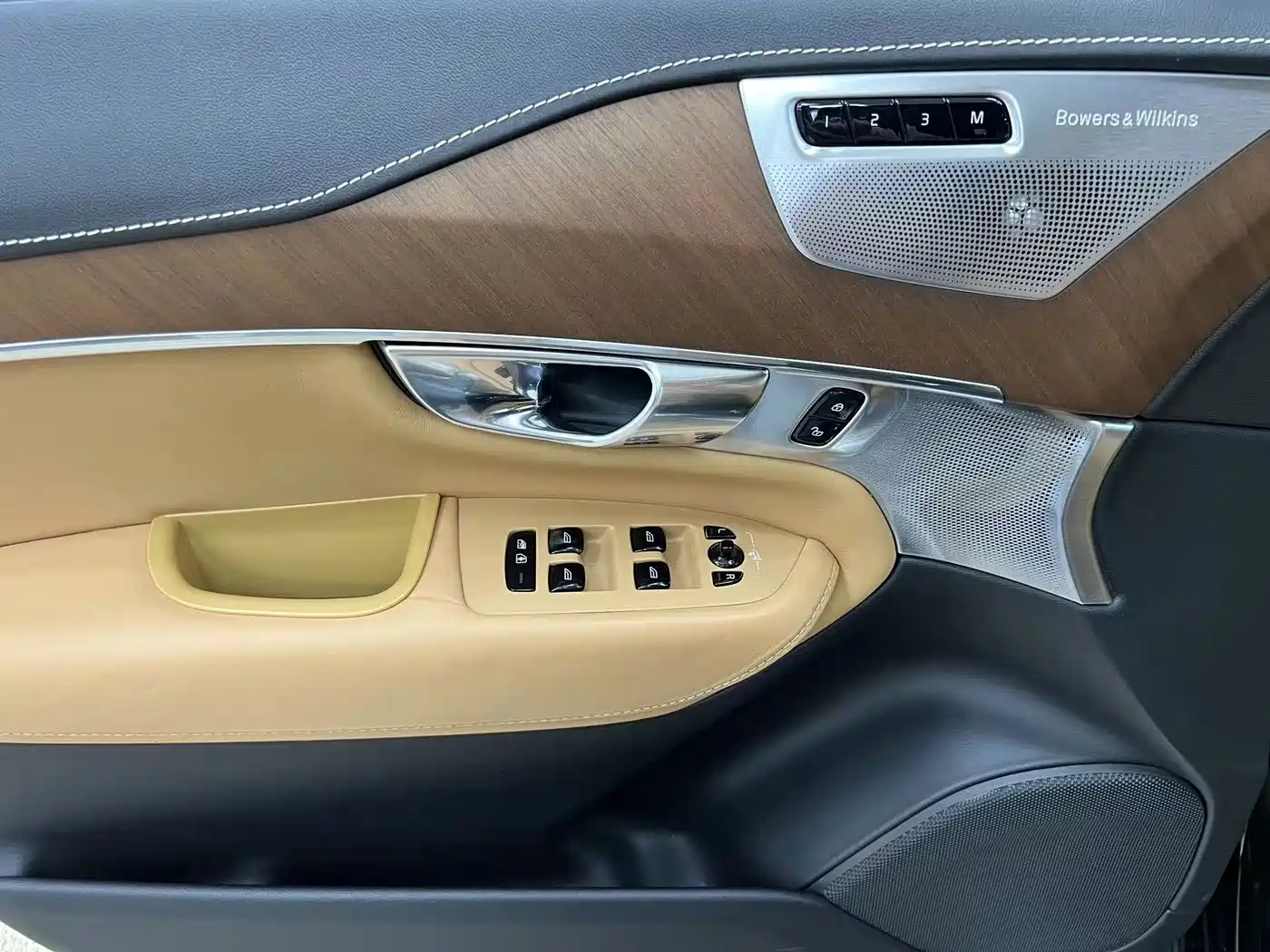 Volvo XC90 2017