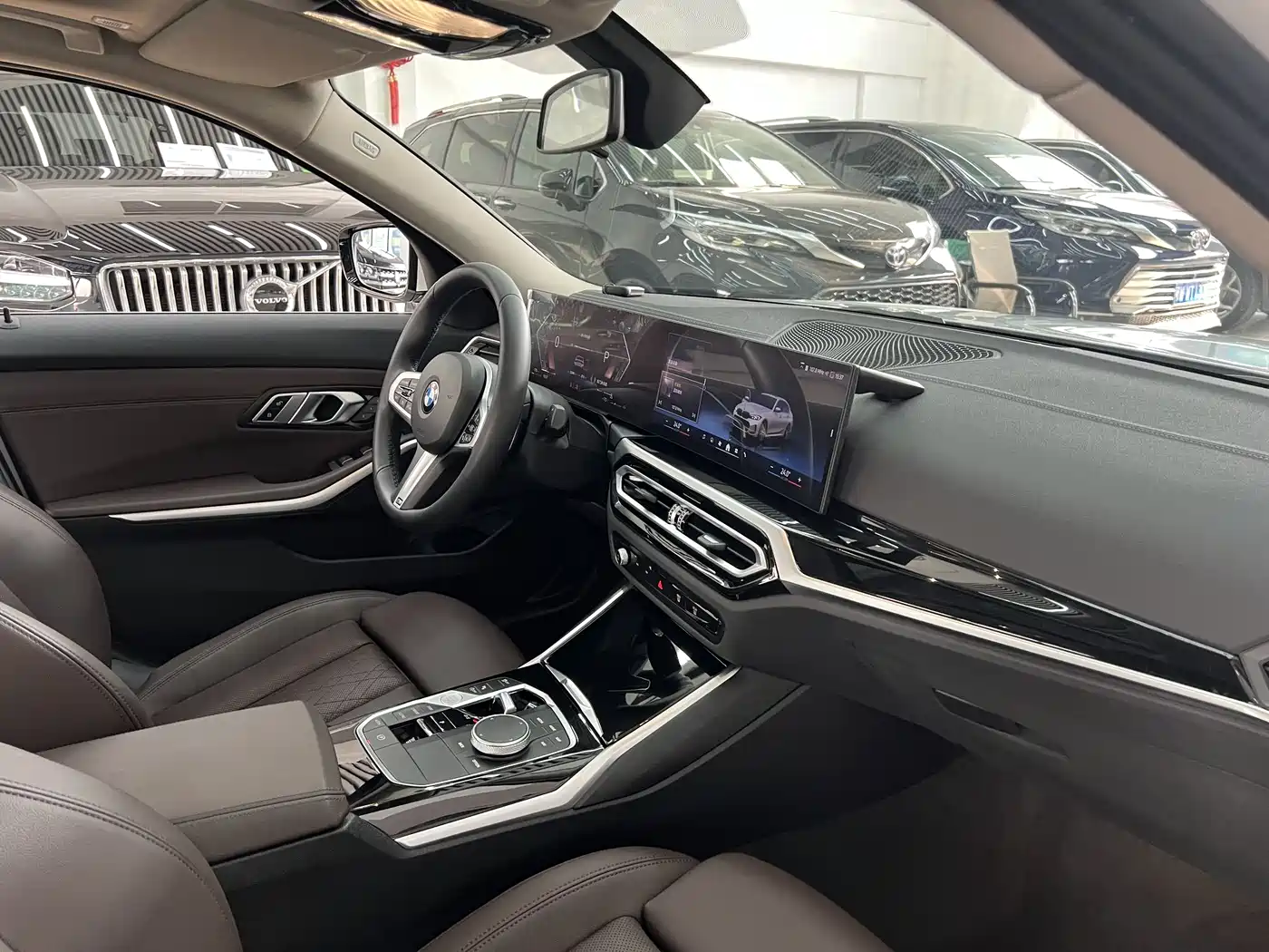 BMW 3 Series 2024 320Li M Sport Package фото 21