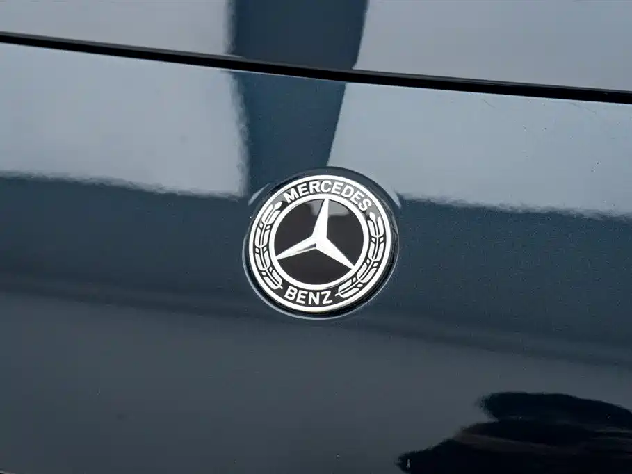 Mercedes-Benz C-Class 2023 Facelift C 200 L Sport Edition фото 12
