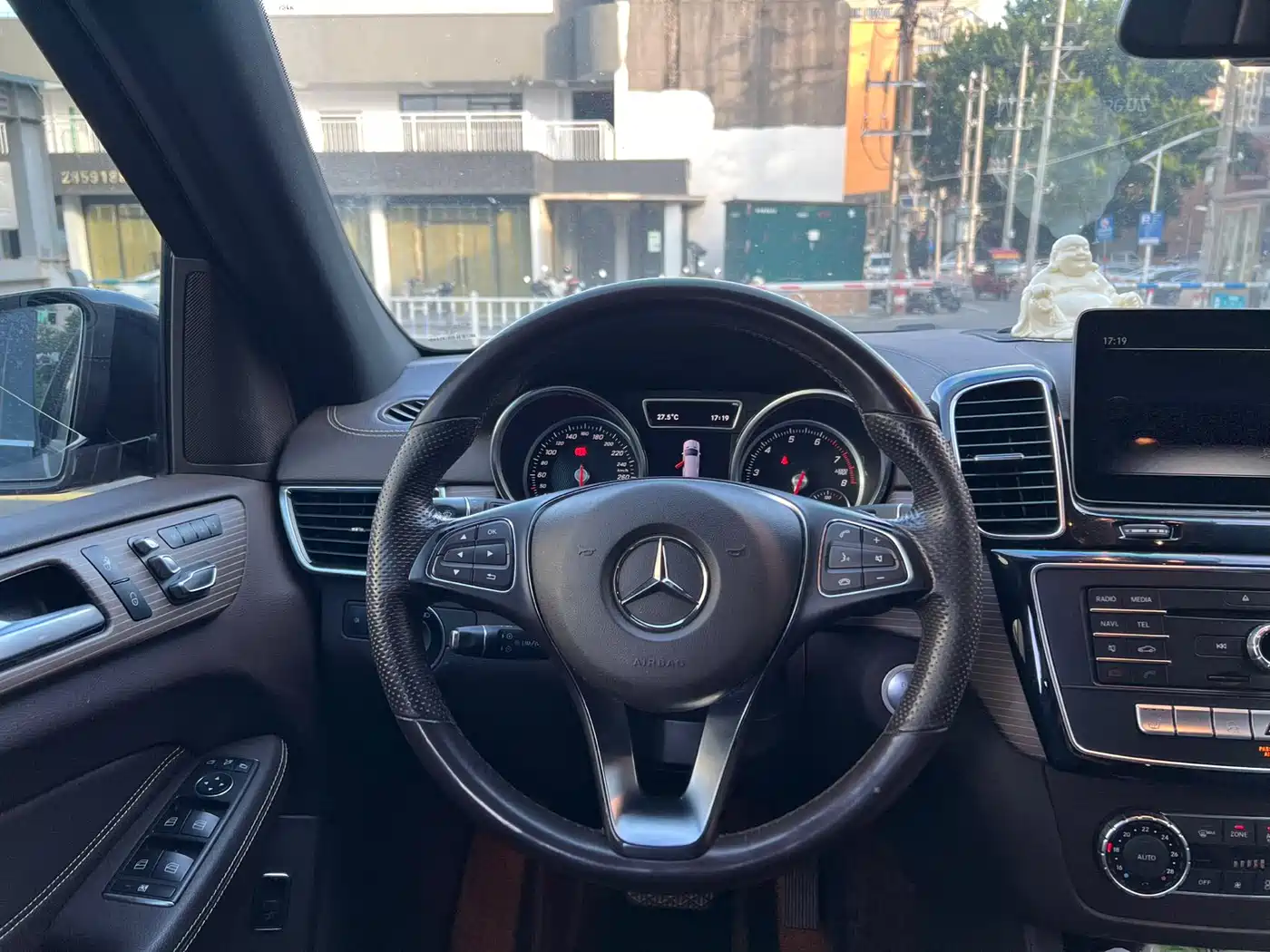 Mercedes-Benz GLE 2017 GLE 400 4MATIC фото 7