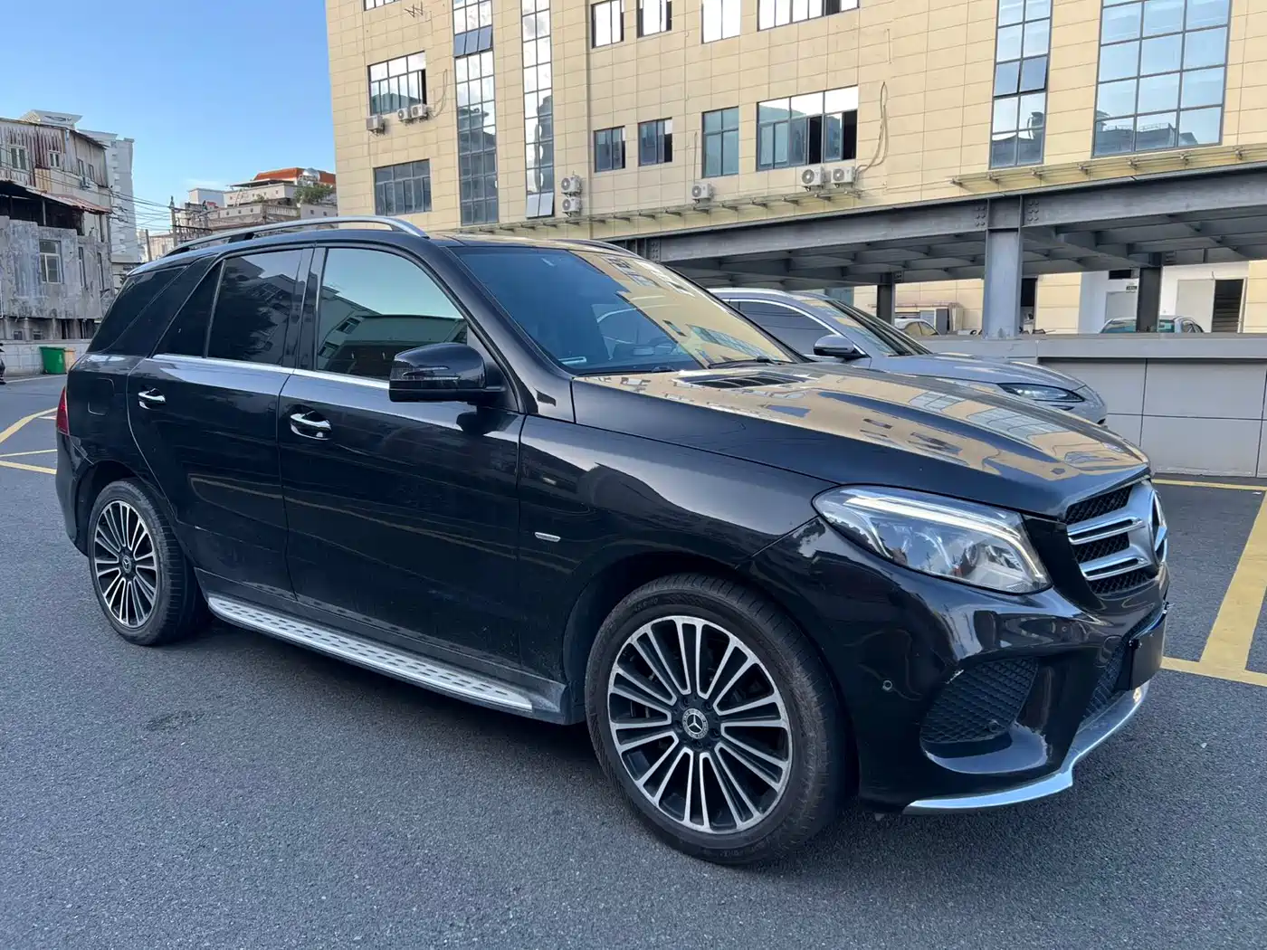 Mercedes-Benz GLE 2017 GLE 400 4MATIC фото 3