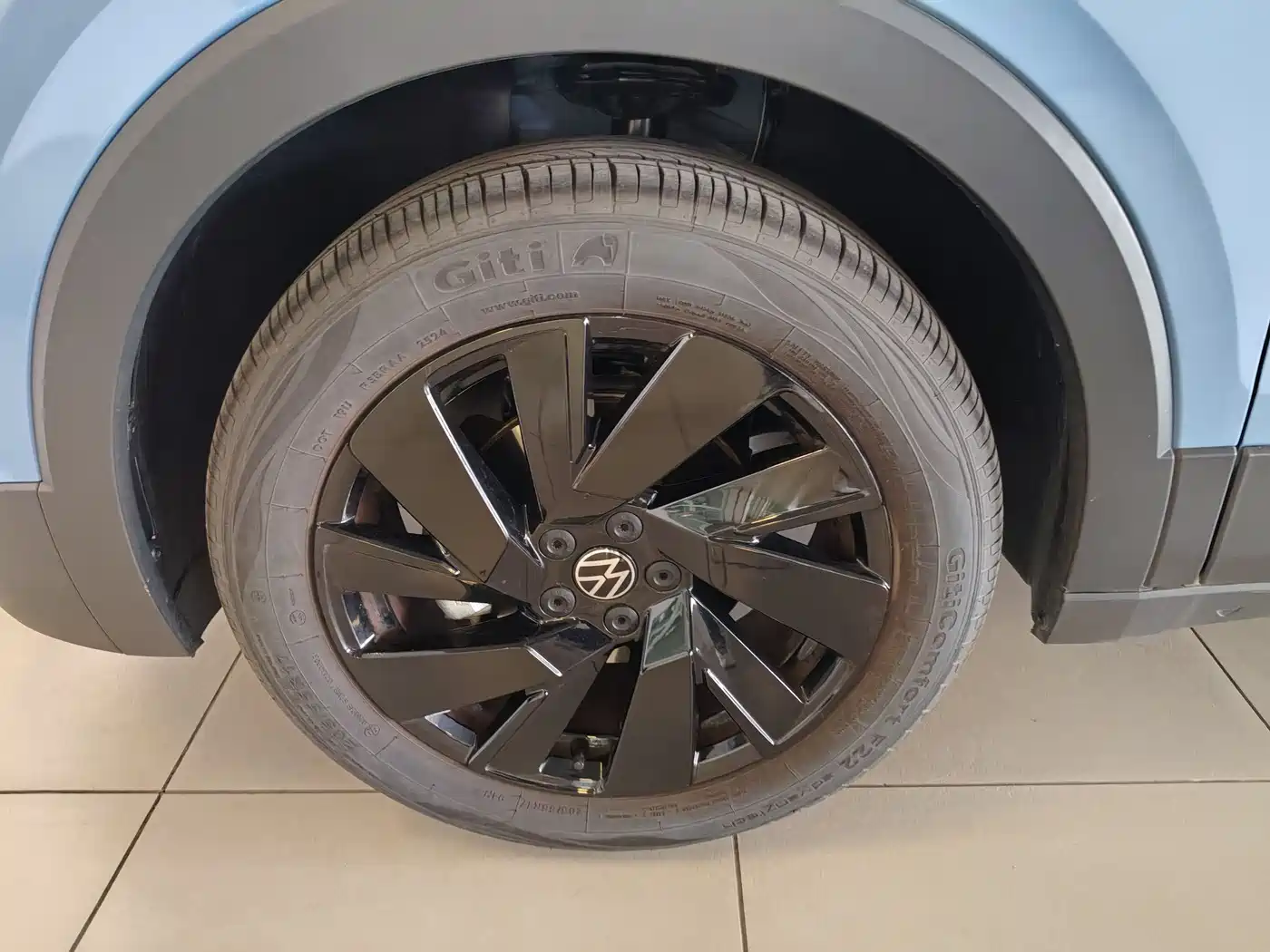 Volkswagen Tharu 2025 New Edge 300TSI Enjoyment Edition фото 22