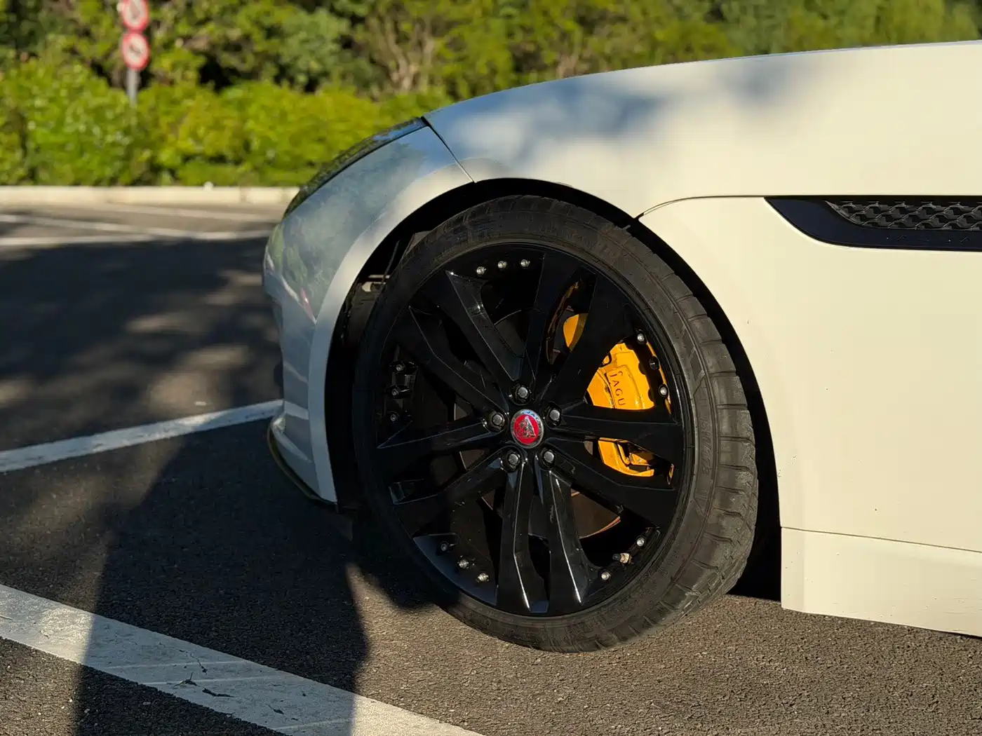 Jaguar F-TYPE 2019 2019 2.0T Coupe