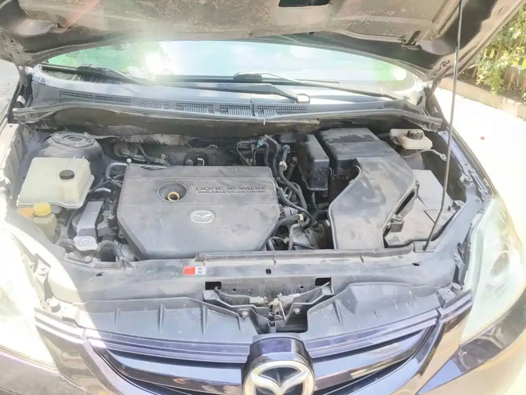 Mazda Mazda5 2010 2008 2.0 Automatic Luxury Edition