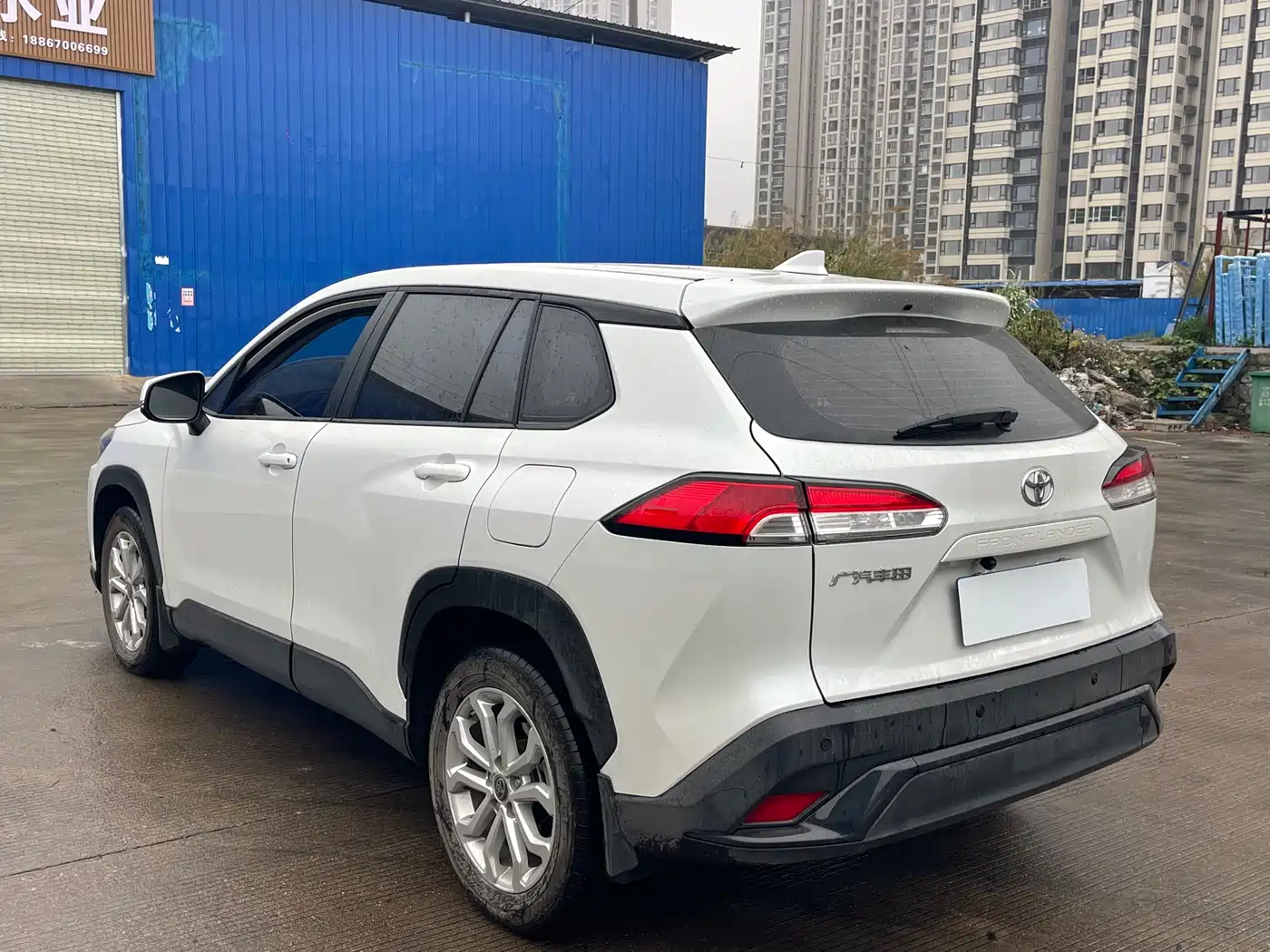 Toyota Frontlander 2023 2.0L CVT Leading Edition фото 6