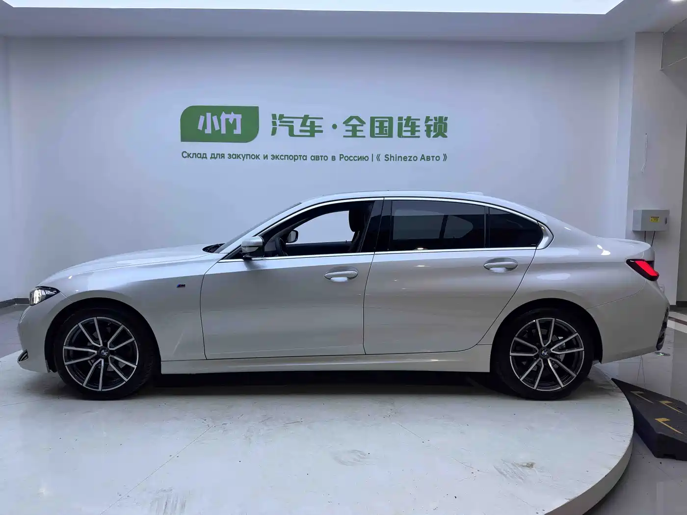 BMW 3 Series 2023 320Li M Sport Package фото 7