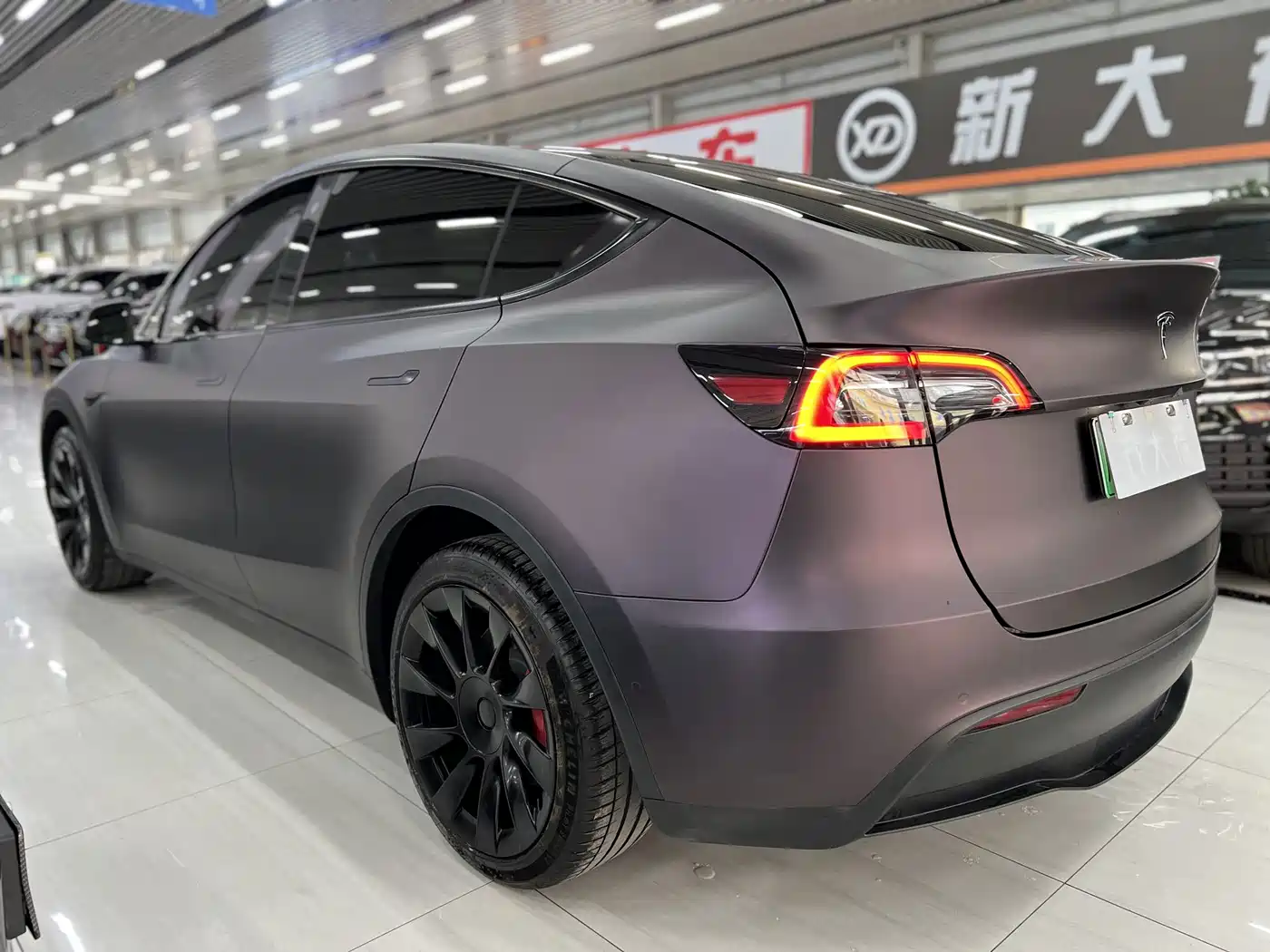 Фото 9 - Tesla Model Y