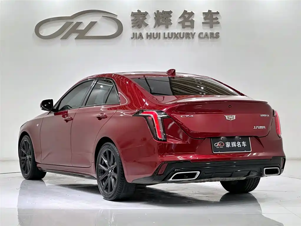 CADILLAC CT4