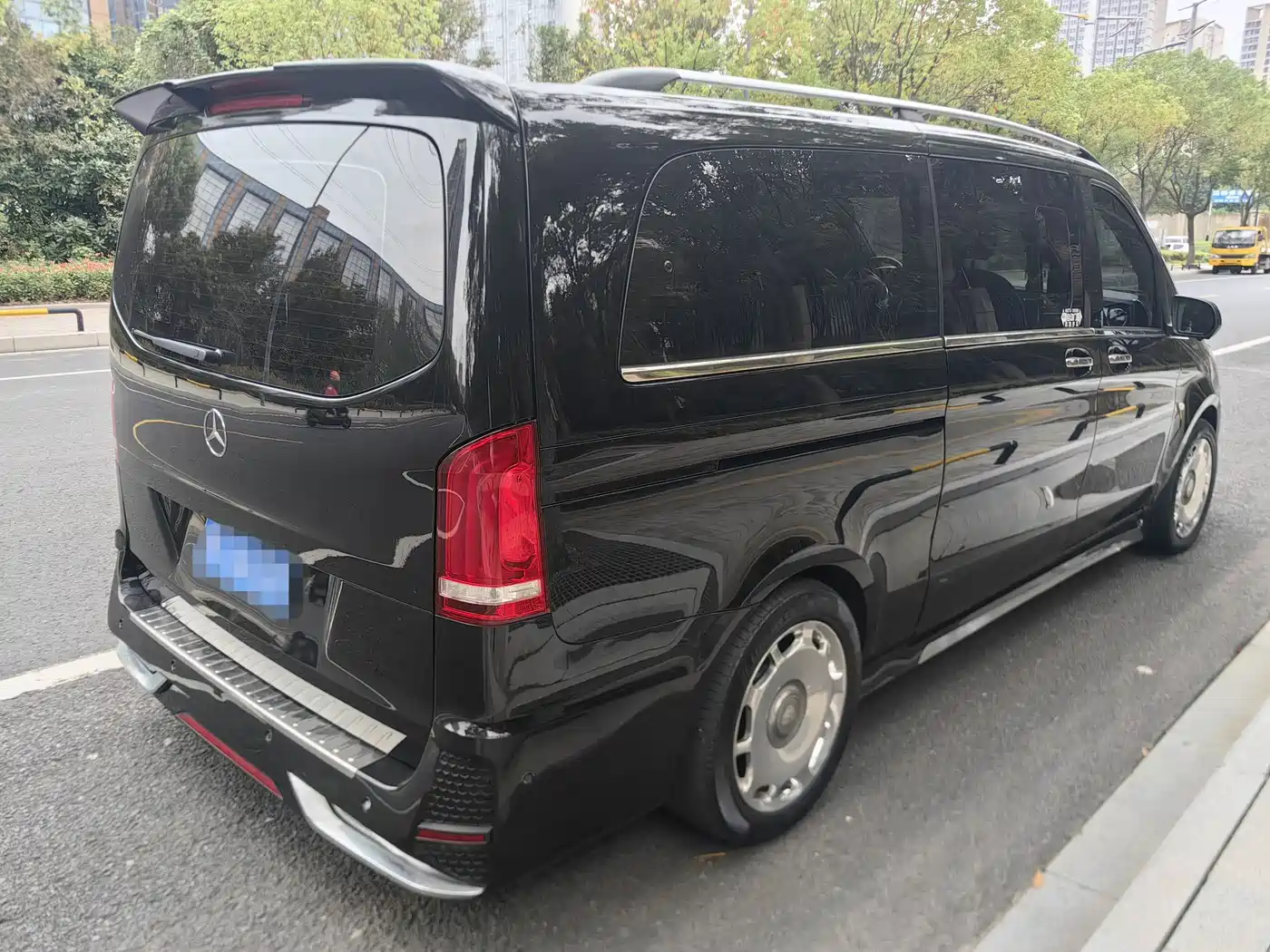 Mercedes-Benz Vito 2021 2.0T Business Edition 7-seater фото 9