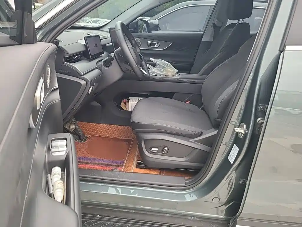 Chery Tiggo 8 PLUS 2025 2025 Model 290TGDI DCT Wind Rider 5-Seater
