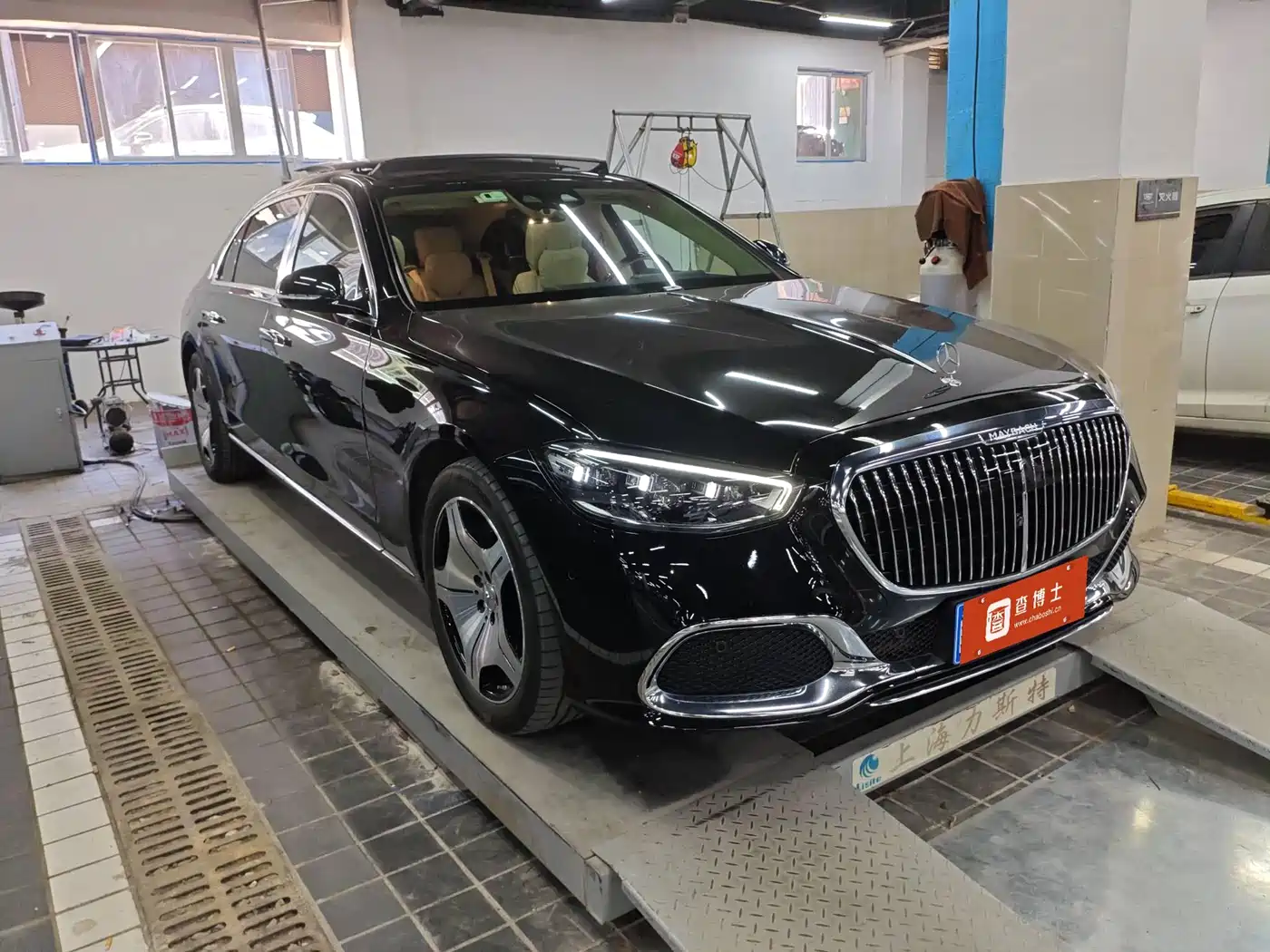 Mercedes-Benz Maybach S-Class 2022 S 480 4MATIC Intelligent Premium Special Edition фото 9
