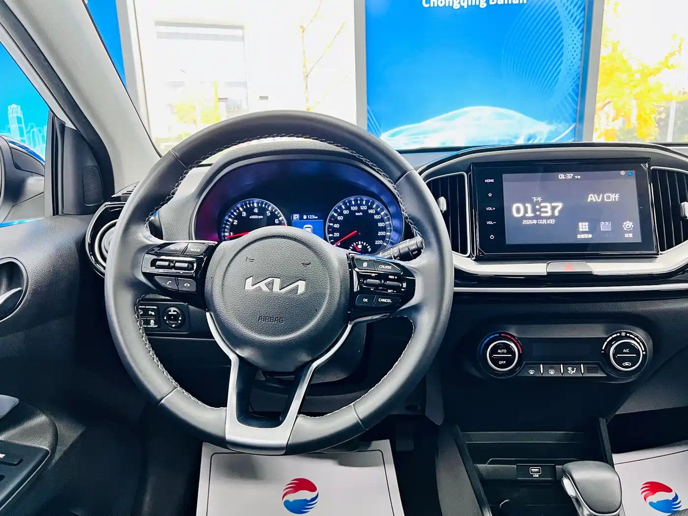 Kia KX1 2021 1.4L CVT Sunroof Version фото 17