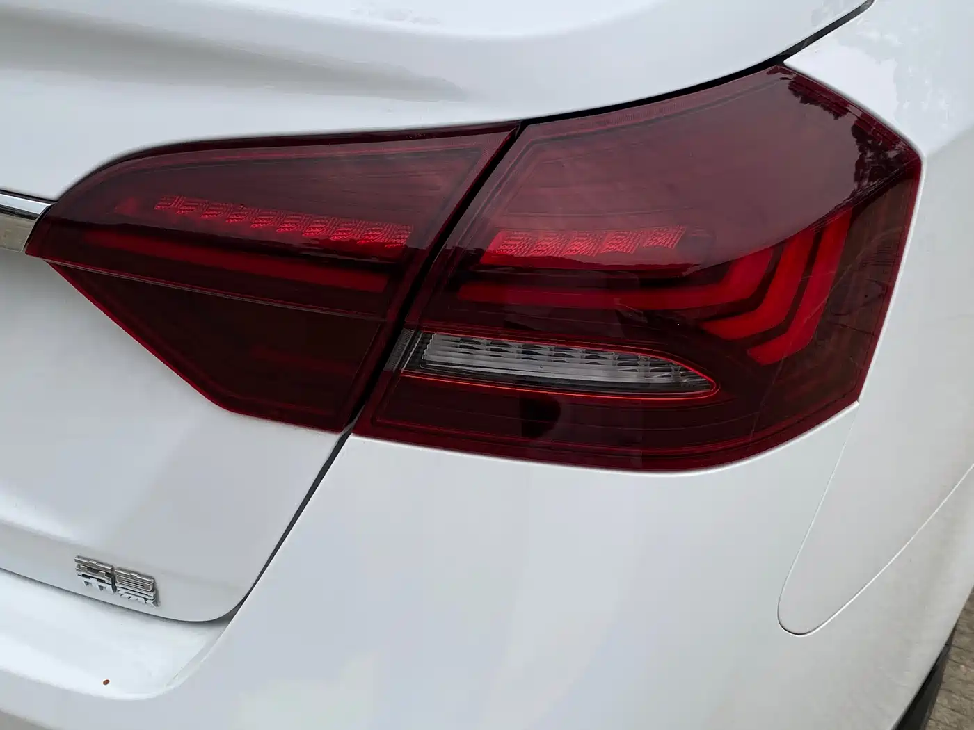 GEELY AUTOMOBILE EMGRAND