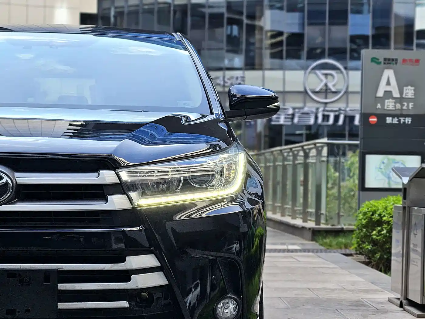 Toyota Highlander 2018 2.0T 2WD Elite 5-seater (China V) фото 22
