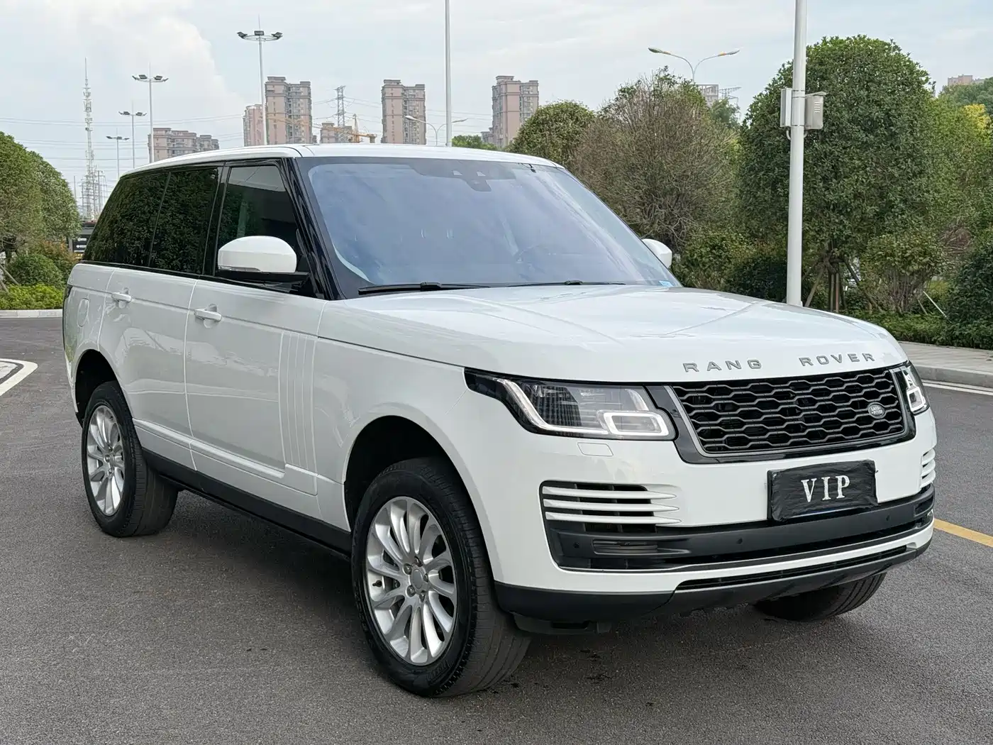 LAND ROVER RANGE ROVER