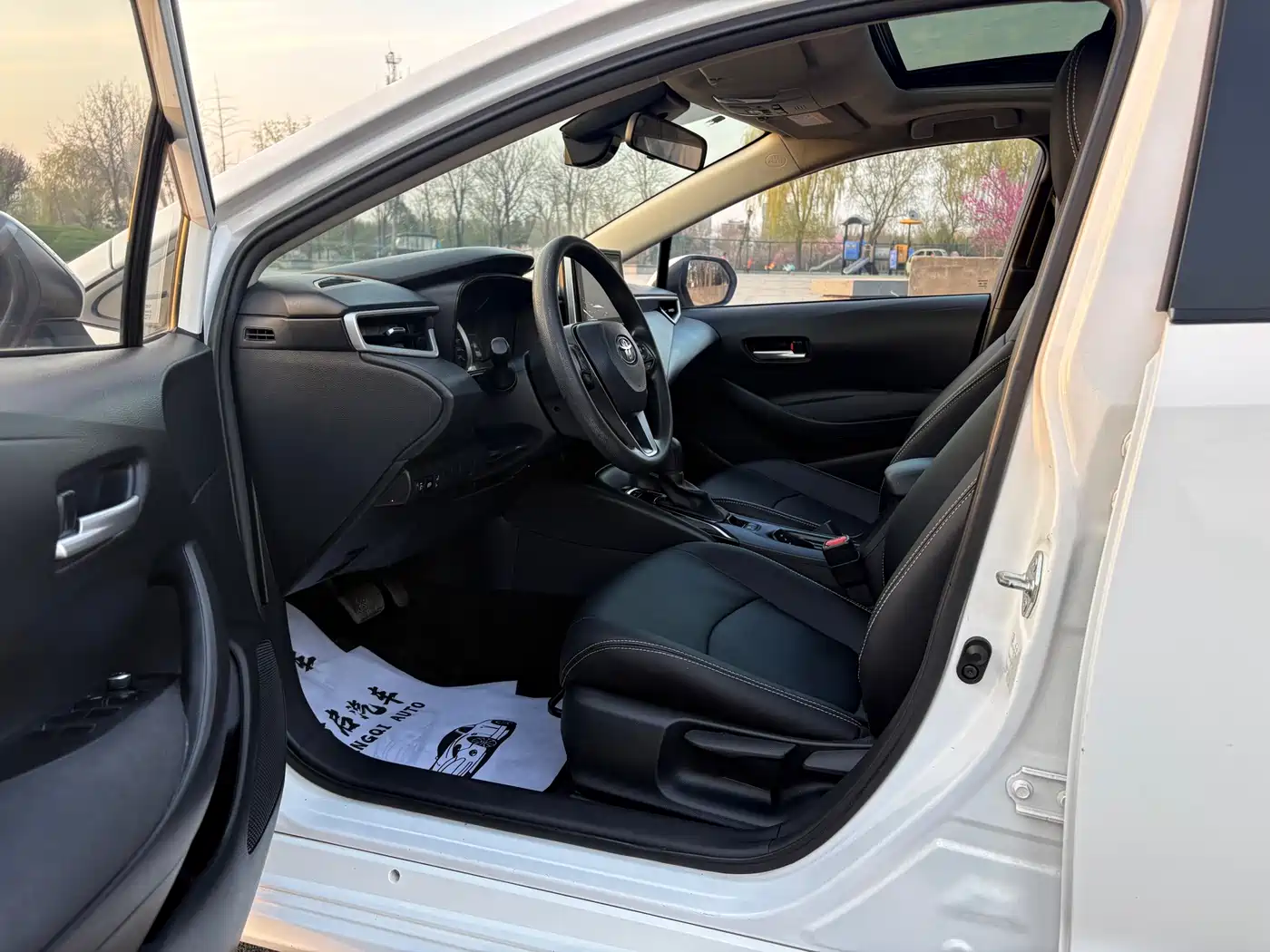 Toyota Corolla 2021 1.2T S-CVT Elite PLUS Edition фото 9