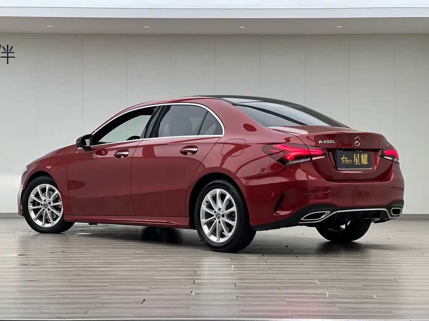 Фото 4 - Mercedes-Benz A-Class