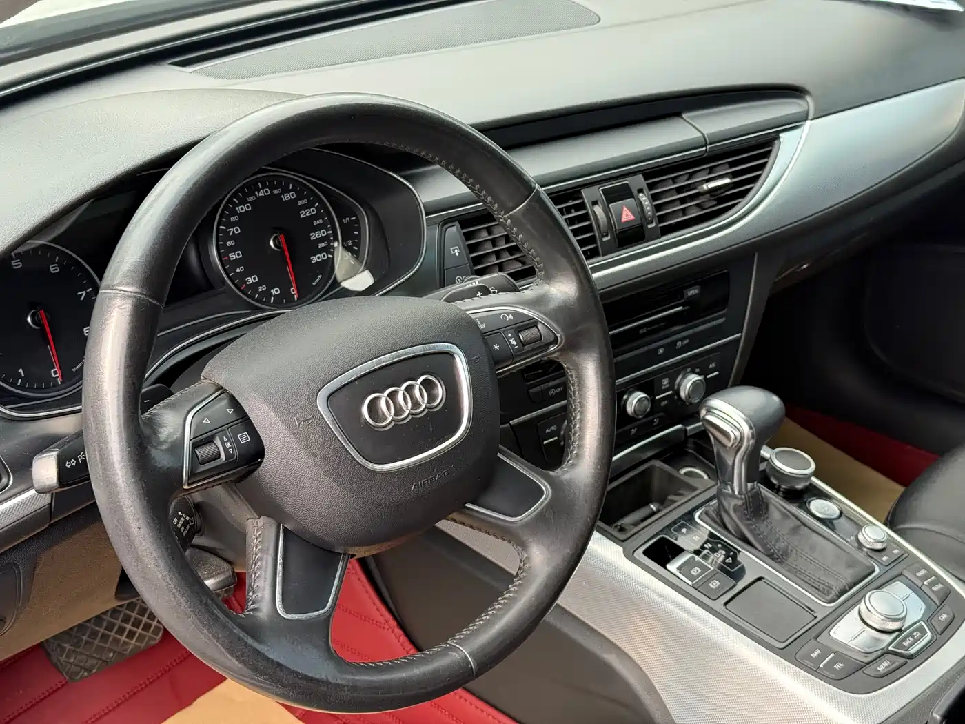 Audi A6L 2014 TFSI Standard фото 17