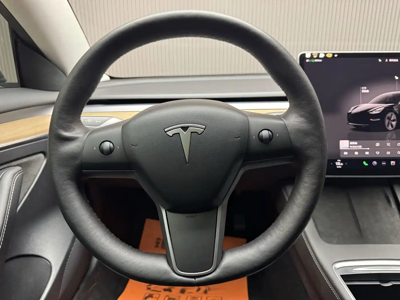 Фото 5 - Tesla Model 3