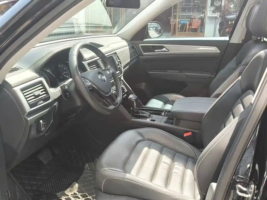 Volkswagen Teramont 2017 330TSI 2WD Luxury фото 4