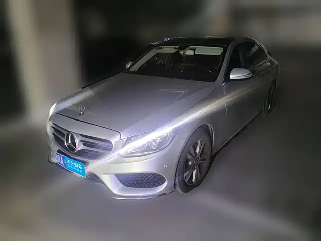 Mercedes-Benz C-Class 2017 Facelift C 200 L Sport Edition — фото 1