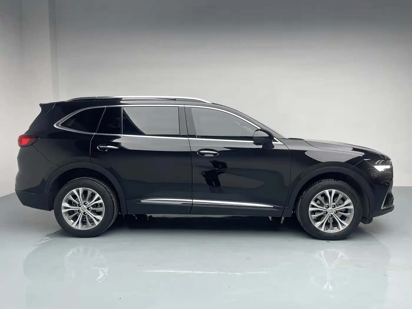 Buick Envision Plus 2021 Envision Plus 652T 5-seater Luxury фото 4