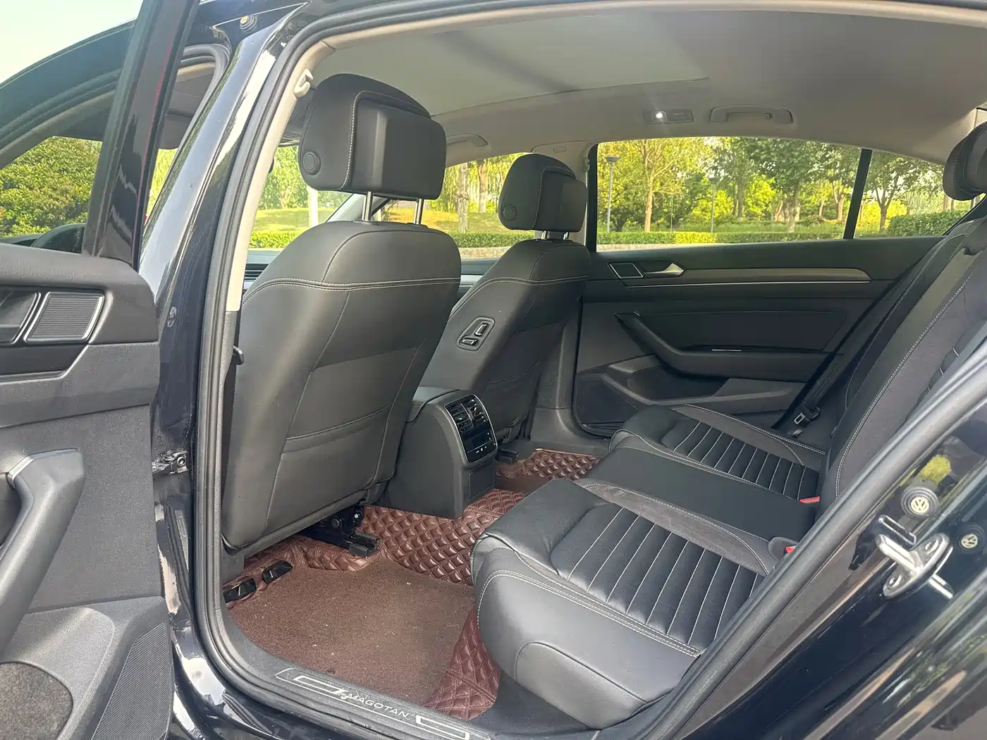 Volkswagen Magotan 2020 330TSI DSG Leading фото 7
