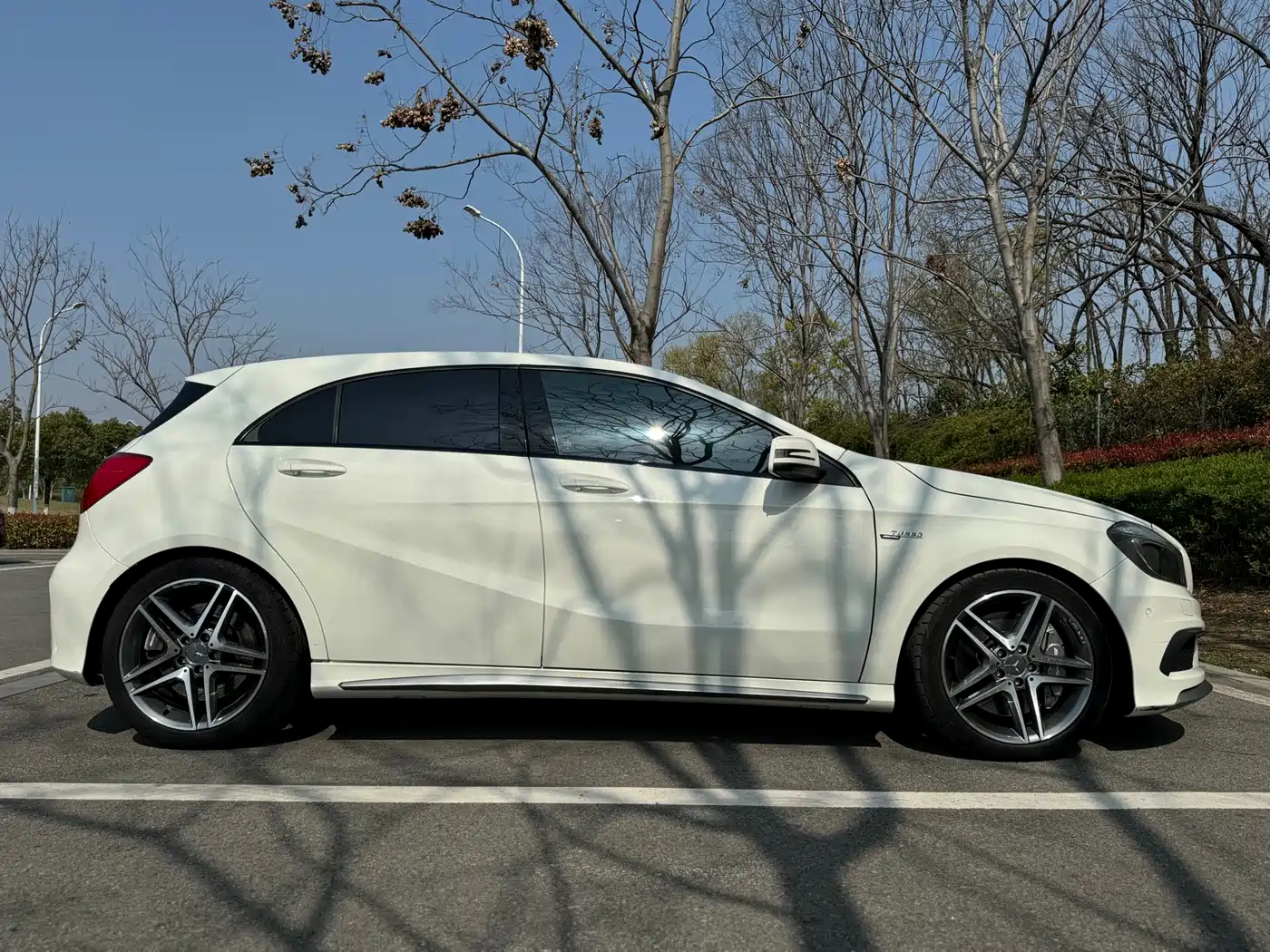 Mercedes-Benz A-Class AMG (Import) 2014 AMG A 45 4MATIC фото 25