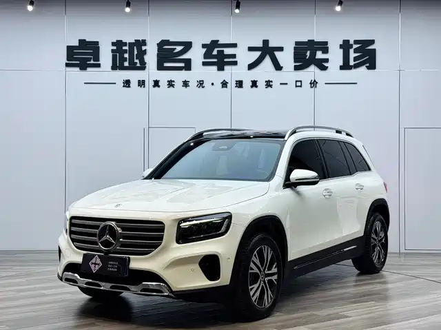 MERCEDES-BENZ GLB 2024