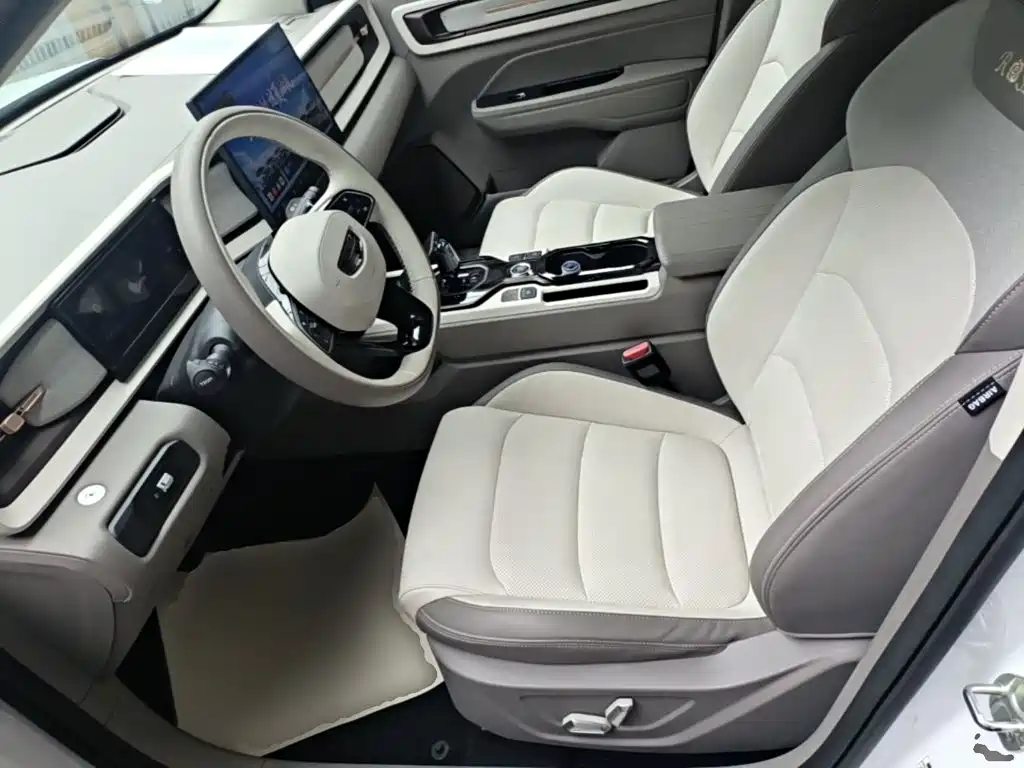 Geely ICON 2025 2026 Chocolate 1.5TD Pure Edition
