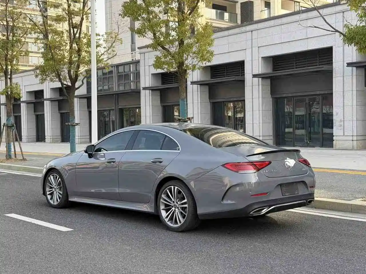 MERCEDES-BENZ CLS