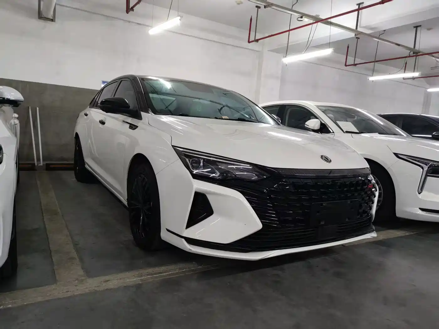 Dongfeng Aeolus Yixuan MAX 2022 2022 1.5T Ultra Cool Dad Edition