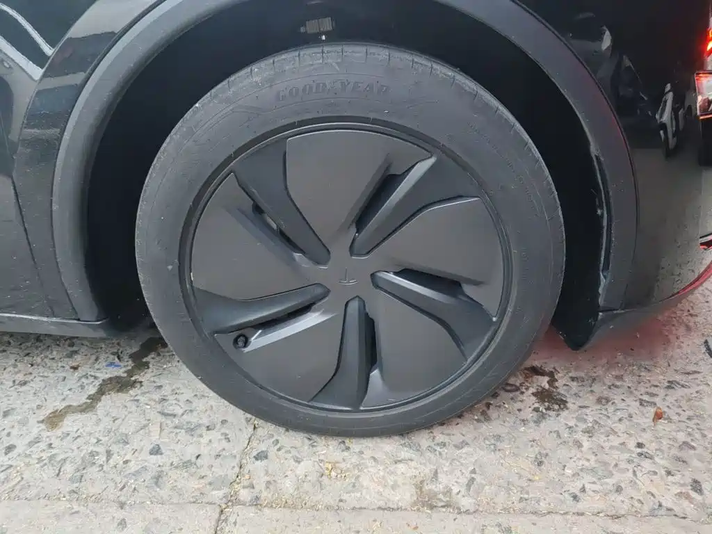 Tesla Model Y 2026 2026 Rear-Wheel Drive