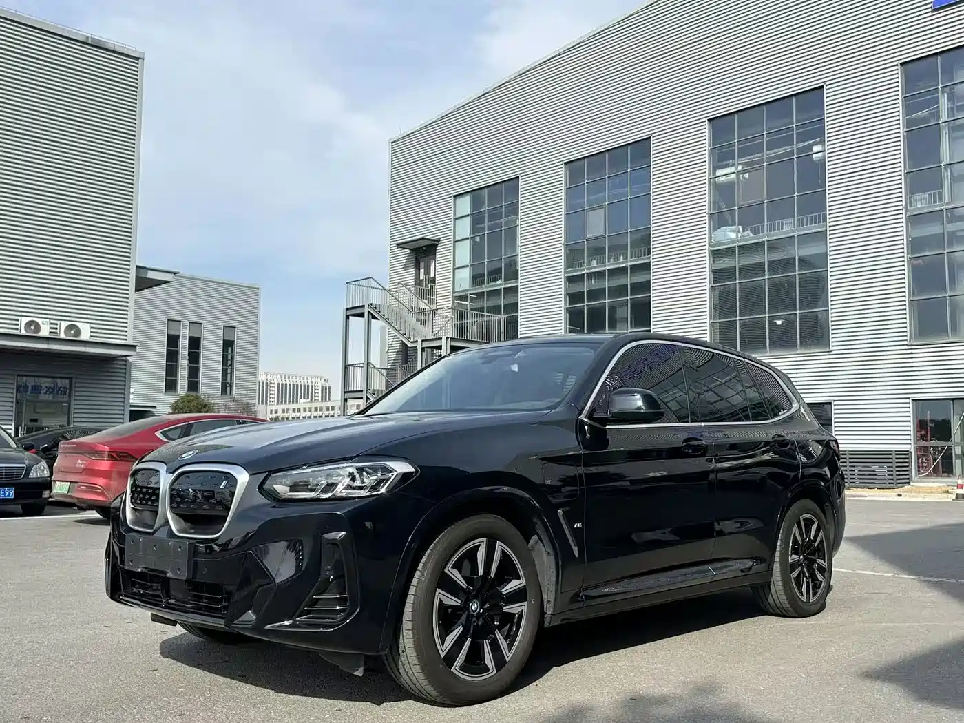 BMW IX3