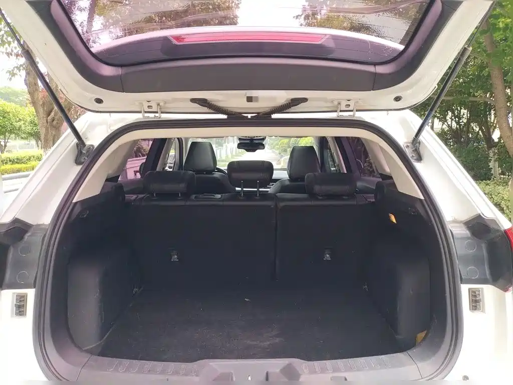 Фото 16 - Haval H6