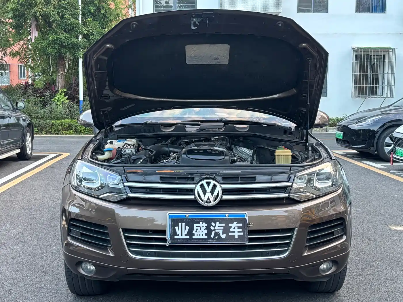 Volkswagen Touareg 2014 3.0TSI New Edge Edition фото 19