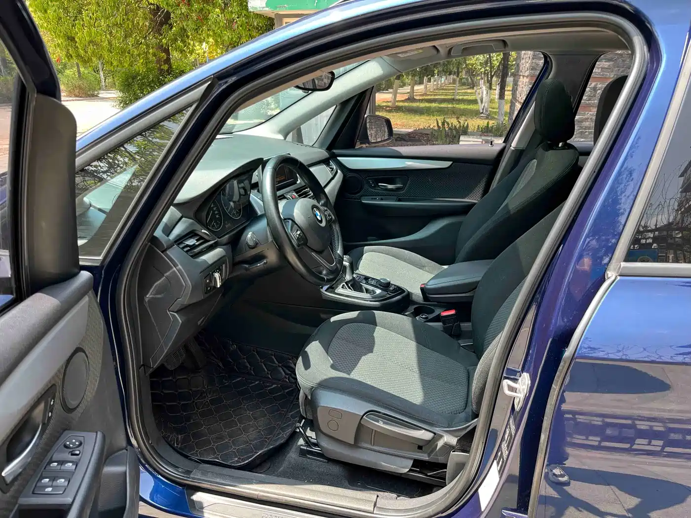 BMW 2 SERIES STATION WAGON