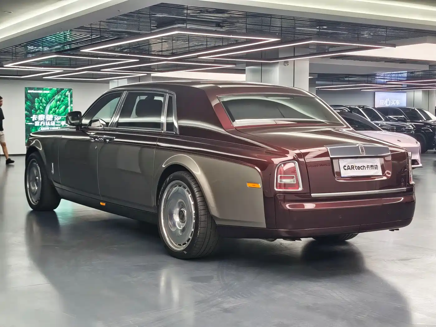 Фото 7 - Rolls-Royce Phantom