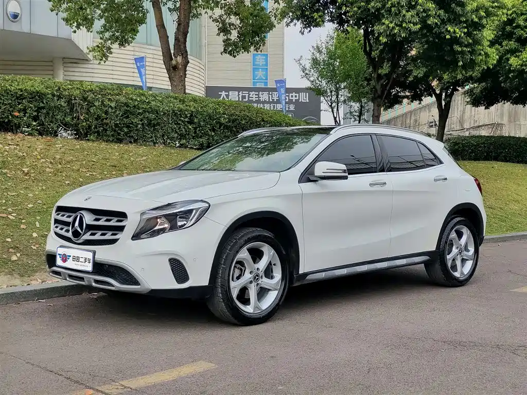 Mercedes-Benz GLA 2018 GLA 200 Dynamic