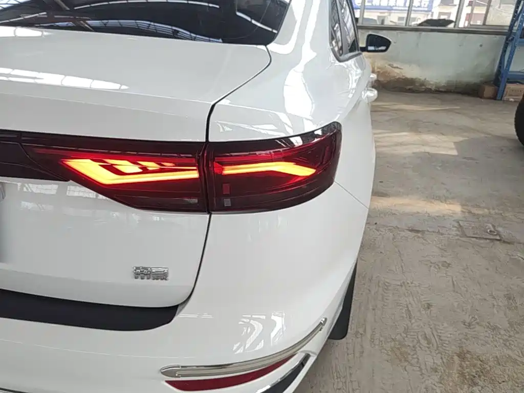 Geely Emgrand 2026 2025 4th Gen 1.5L Manual Starlight Edition