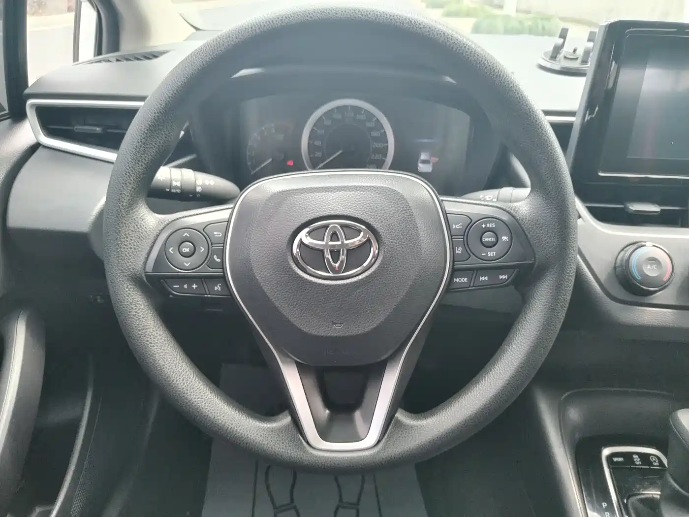 Toyota Corolla 2023 1.2T Pioneer Edition фото 19