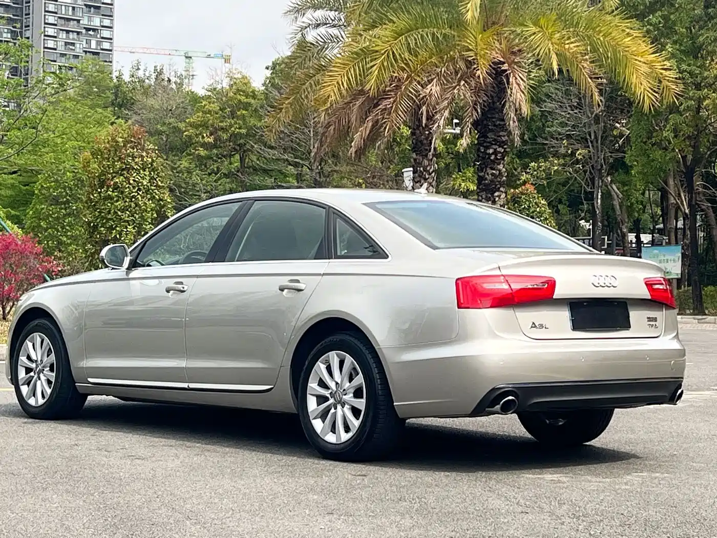 Audi A6L 2015 TFSI Millionth Anniversary Intelligent Leader Type фото 14