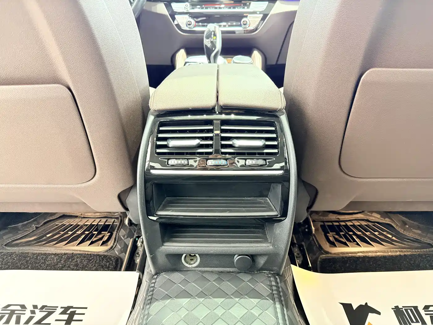 BMW 5 Series 2018 525Li Luxury Package фото 13