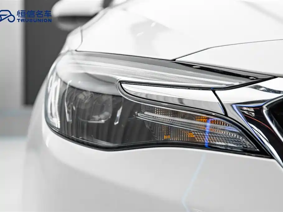 Фото 10 - Buick Excelle