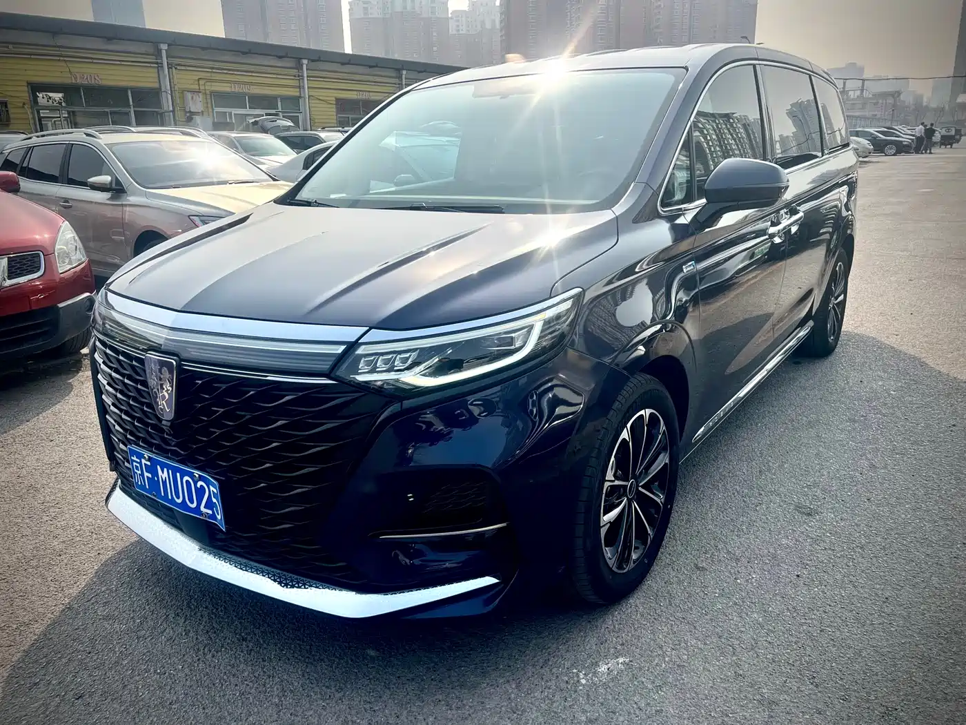 ROEWE IMAX8