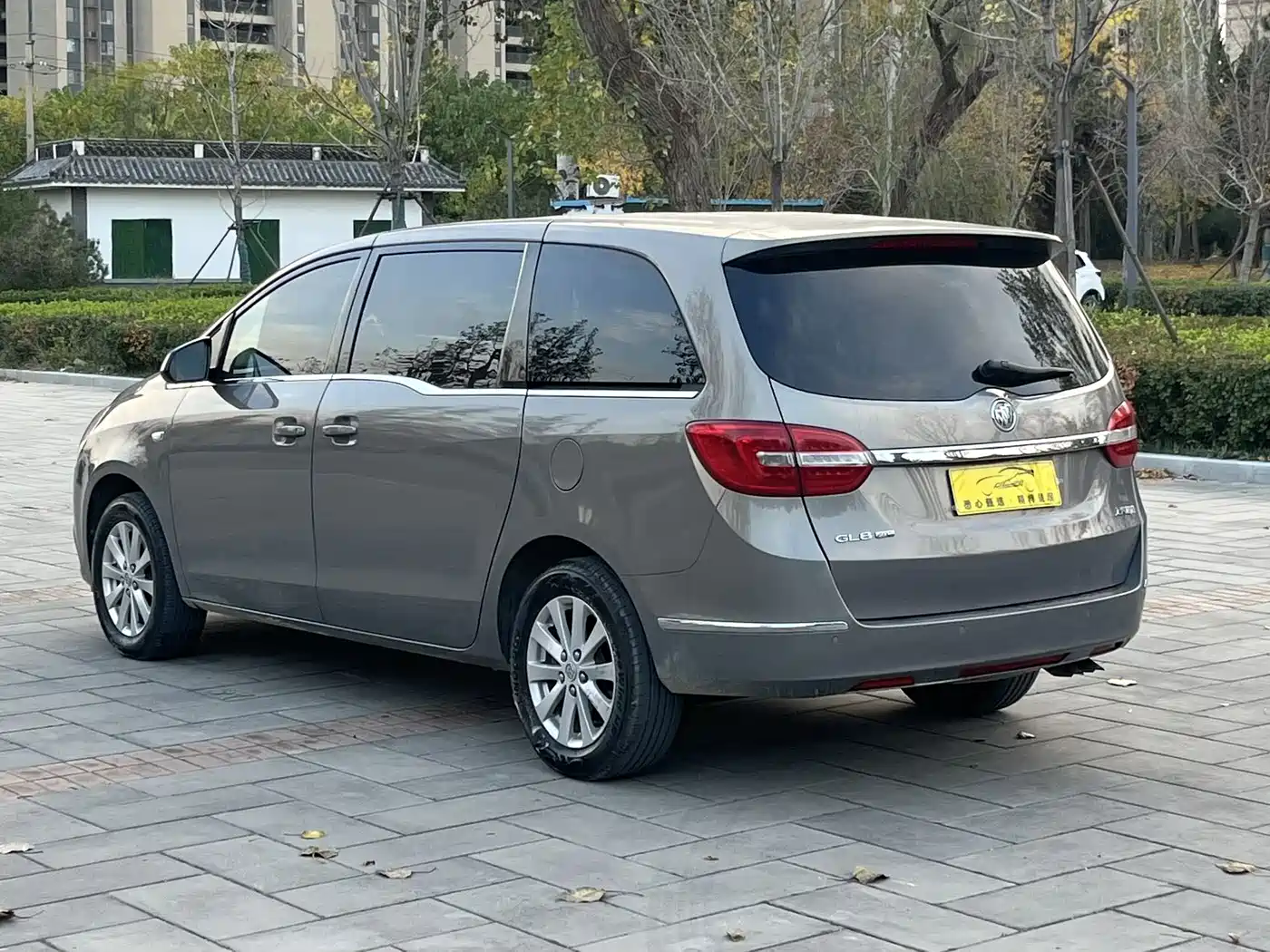 Buick GL8 2018 28T Comfort China VI фото 6