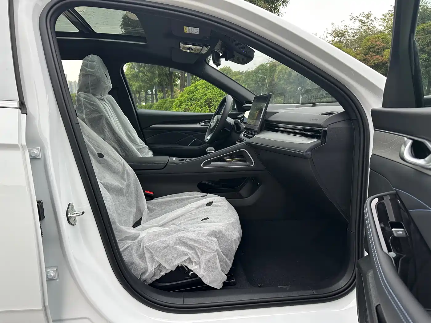 GEELY AUTOMOBILE XINGRUI