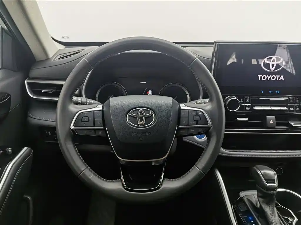Toyota Highlander 2022 Model Dual Engine 2.5L 4WD Premium Edition 7-Seater фото 11