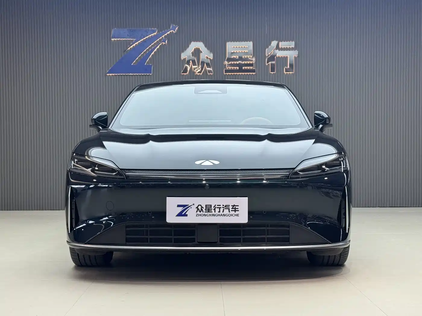 Chery Fengyun Fengyun A9L 2025 2025 Model 260 Extended Range Premium Edition